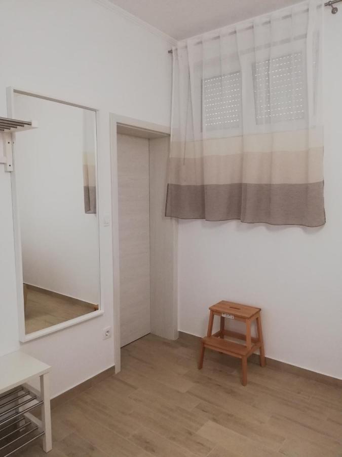 Apartments Tinjarosa Mundanije المظهر الخارجي الصورة
