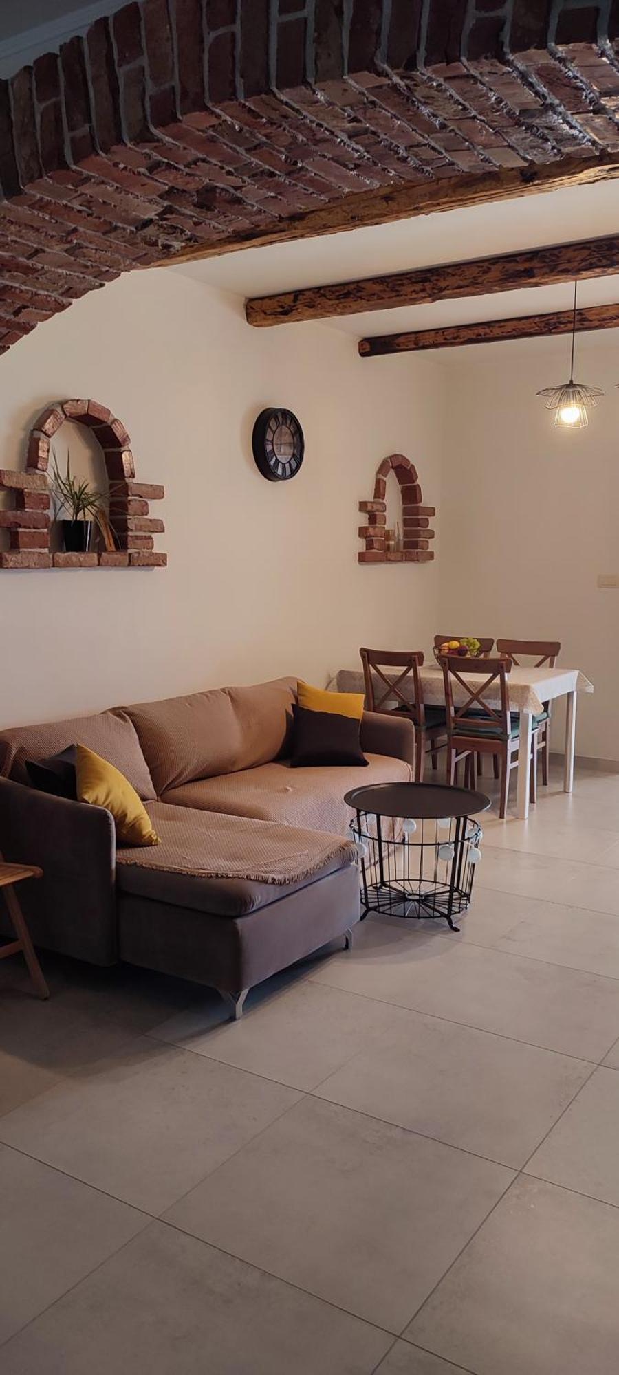 Apartments Tinjarosa Mundanije المظهر الخارجي الصورة