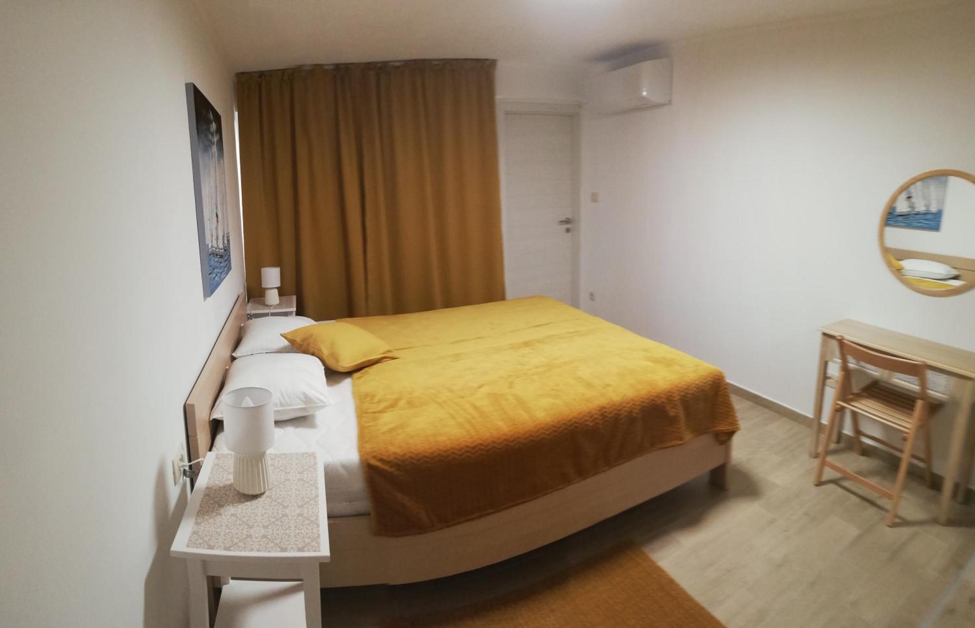 Apartments Tinjarosa Mundanije المظهر الخارجي الصورة