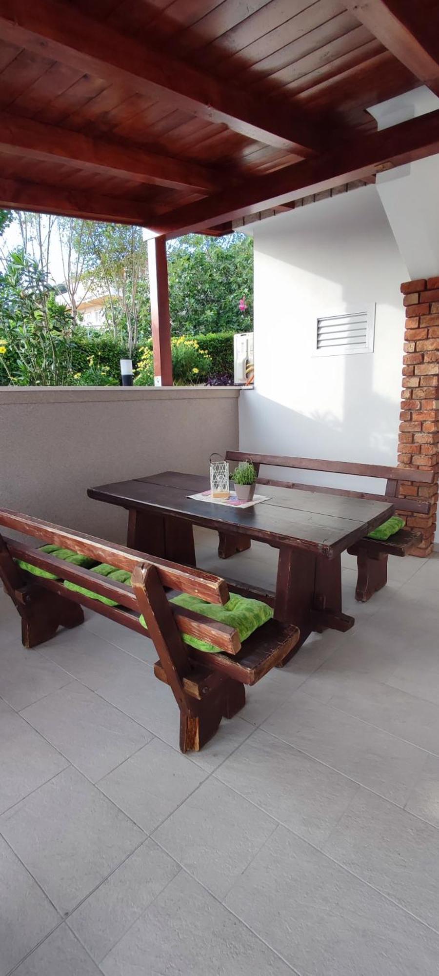 Apartments Tinjarosa Mundanije الغرفة الصورة